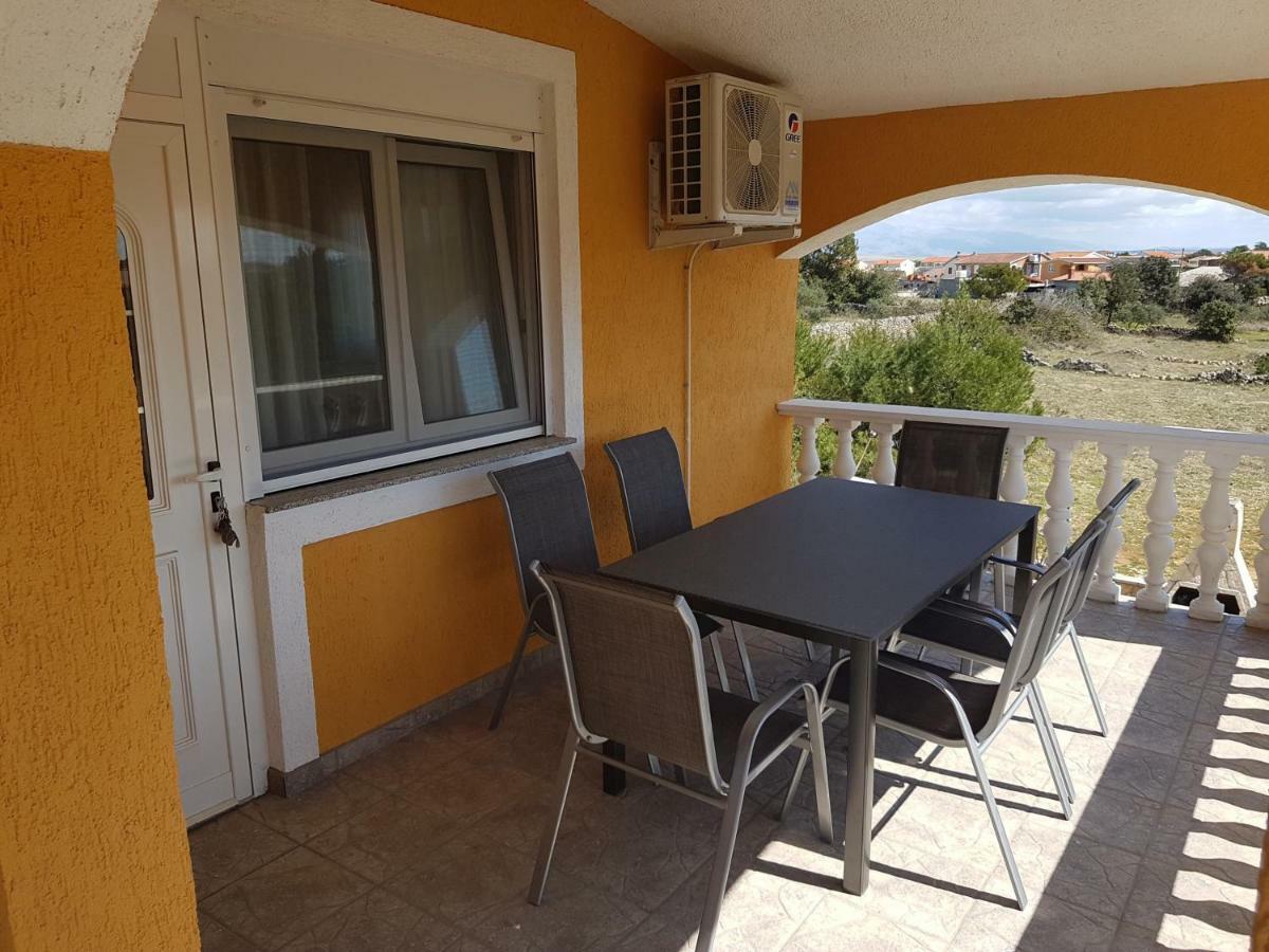 Apartmani Anna Vir Eksteriør billede